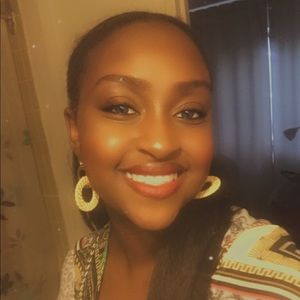 Meet your Posher, Aminata